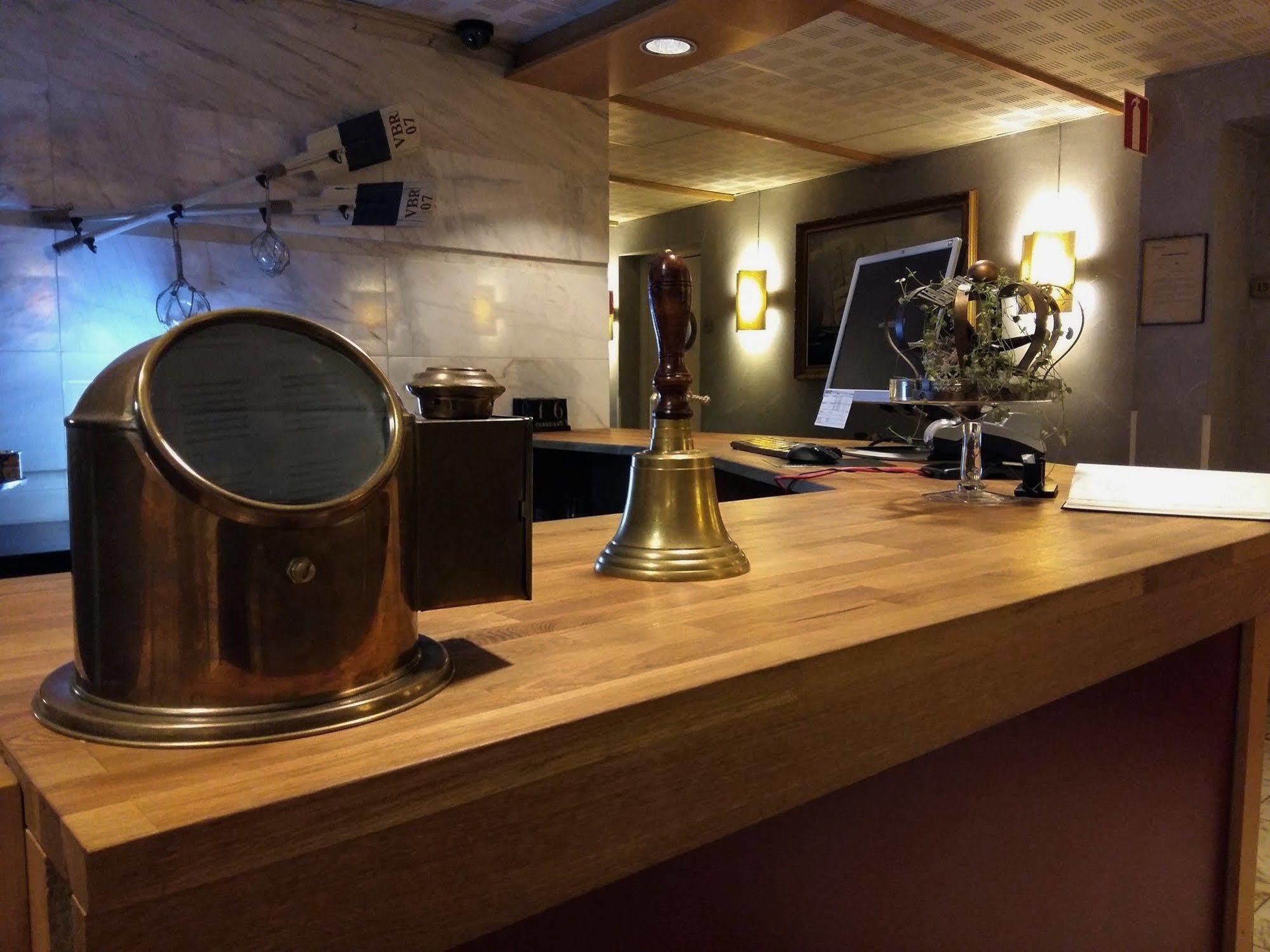 Hamnhotellet Kronan Landskrone Ngoại thất bức ảnh